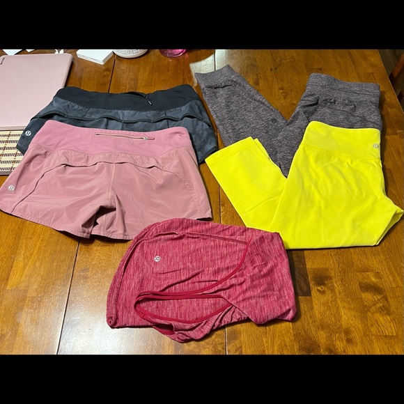 Sold🩸 - Picture 2 of 16